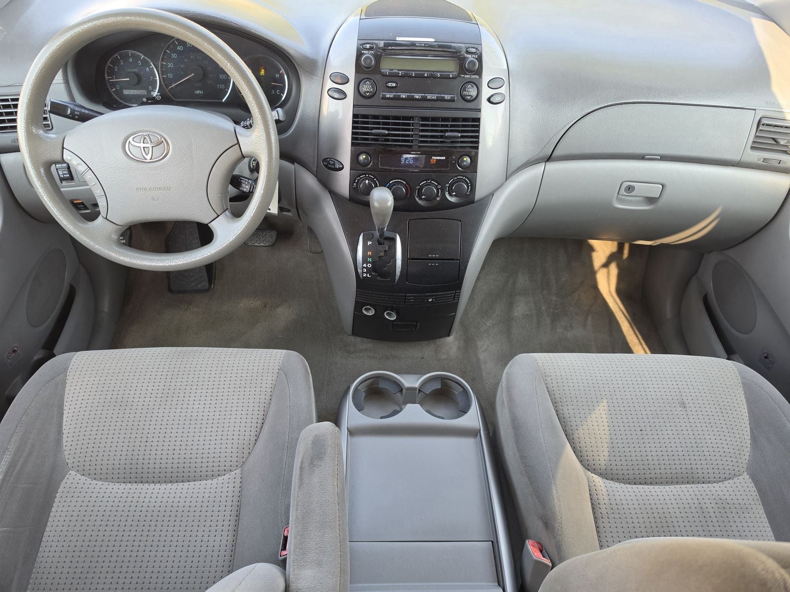 2010 Toyota Sienna LE