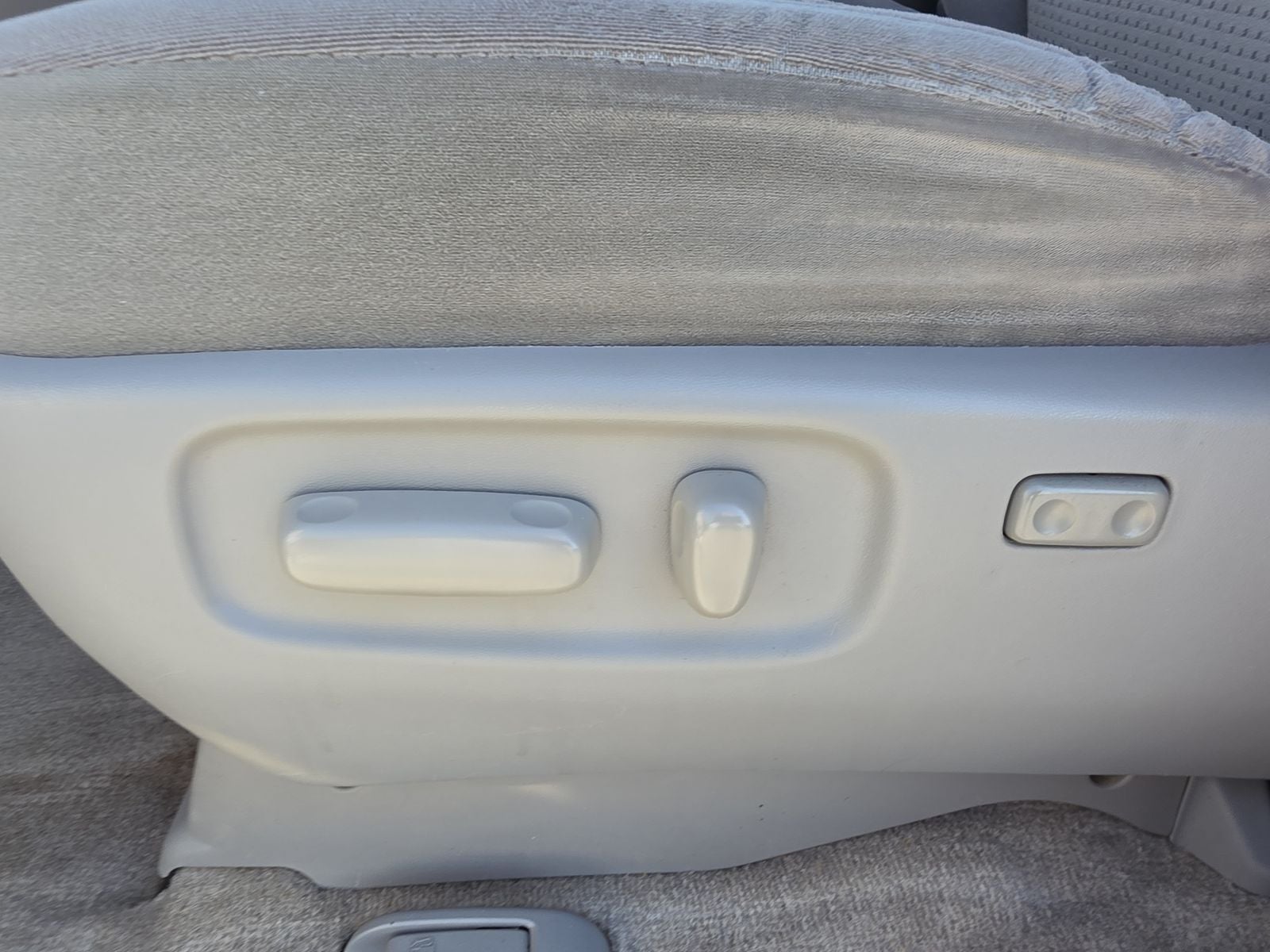 2010 Toyota Sienna LE