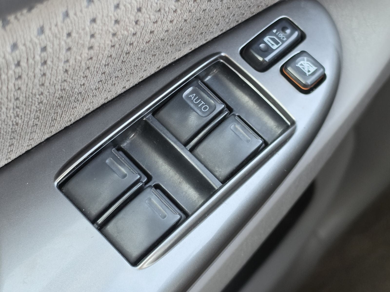 2010 Toyota Sienna LE