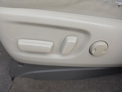2014 Toyota Sienna XLE 8 Passenger