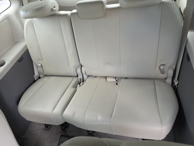 2014 Toyota Sienna XLE 8 Passenger