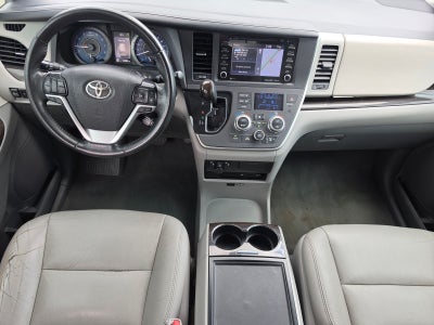 2020 Toyota Sienna XLE Premium 8 Passenger