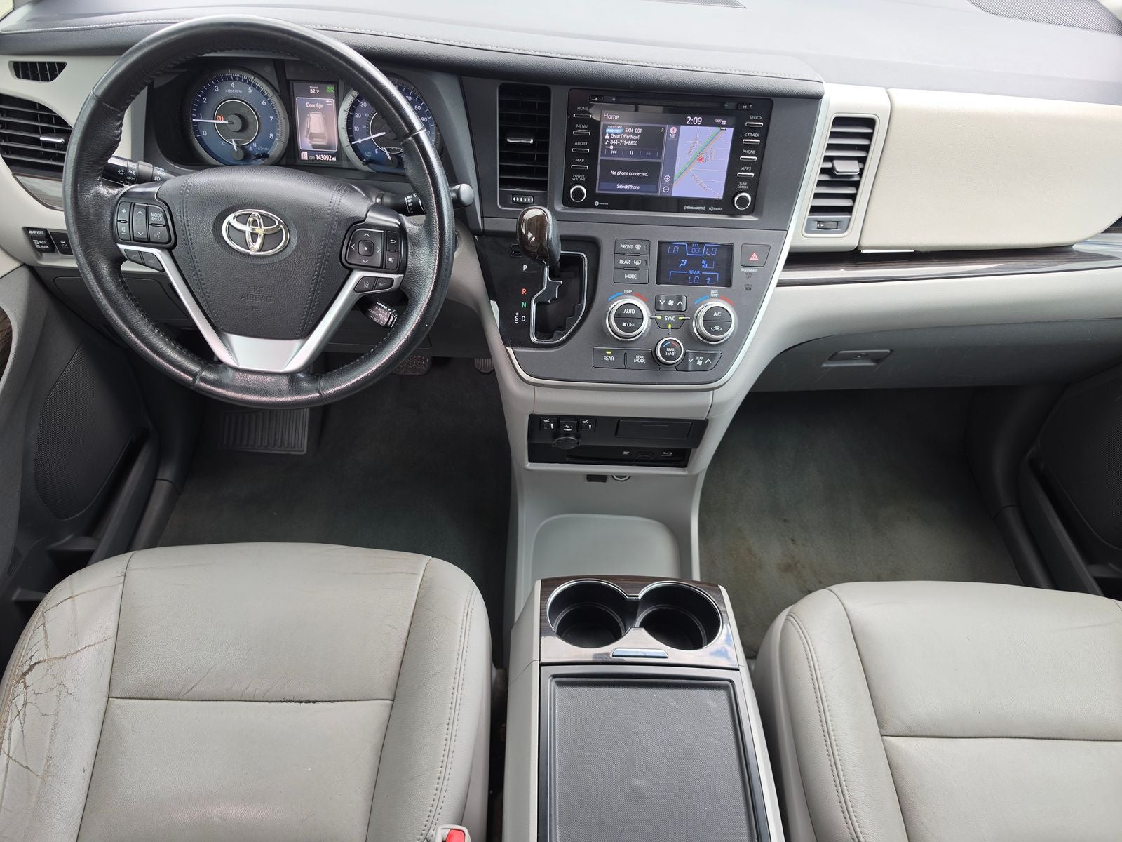 2020 Toyota Sienna XLE Premium 8 Passenger