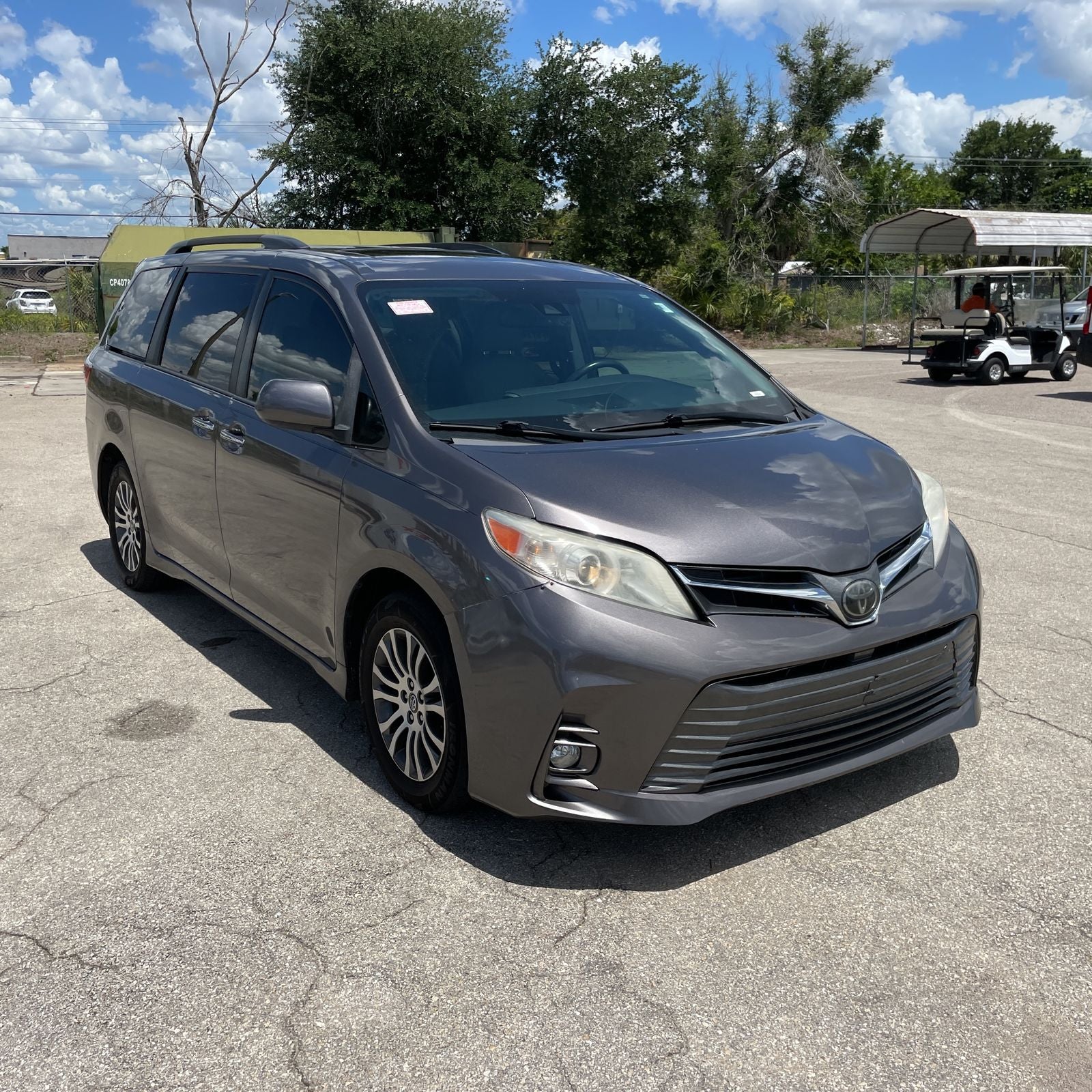 2020 Toyota Sienna XLE Premium 8 Passenger
