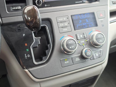2020 Toyota Sienna XLE Premium 8 Passenger