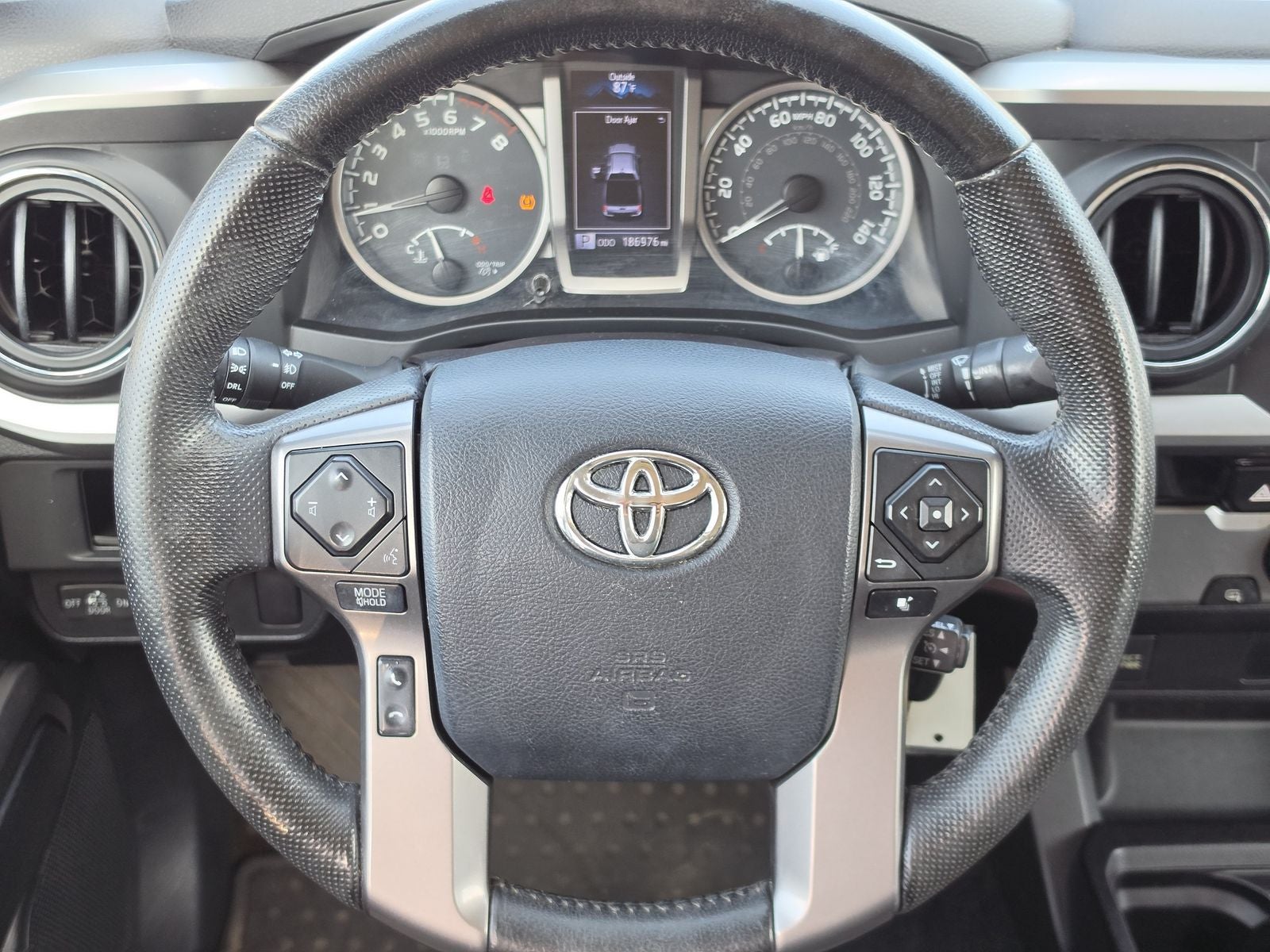 2016 Toyota Tacoma SR5