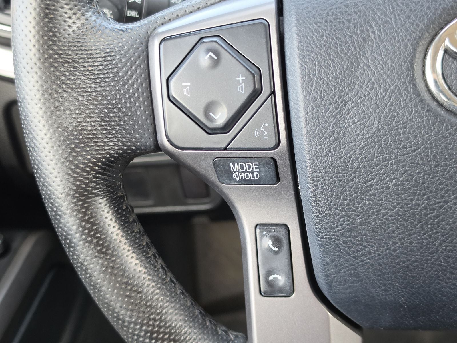 2016 Toyota Tacoma SR5