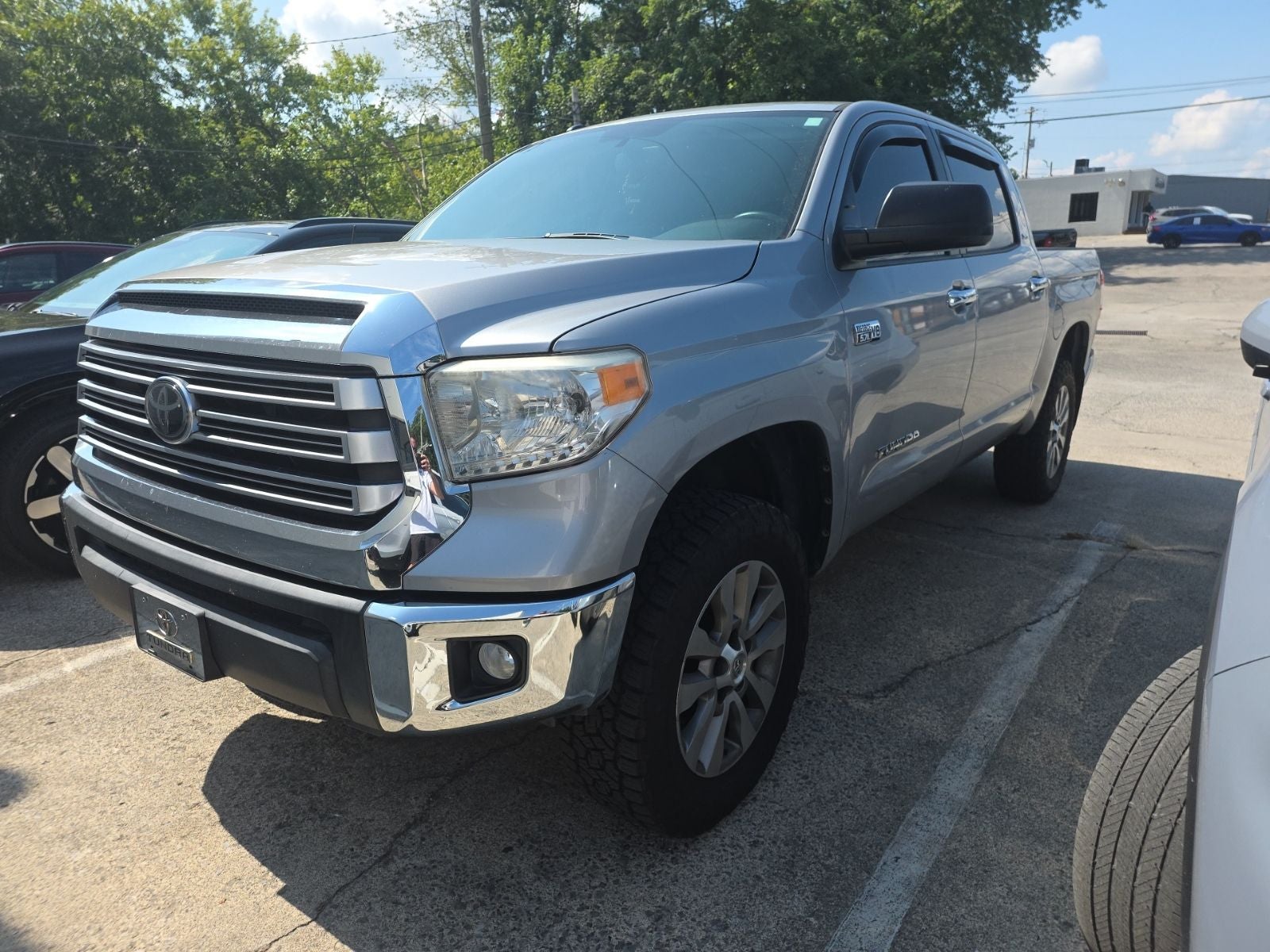 2017 Toyota Tundra SR5