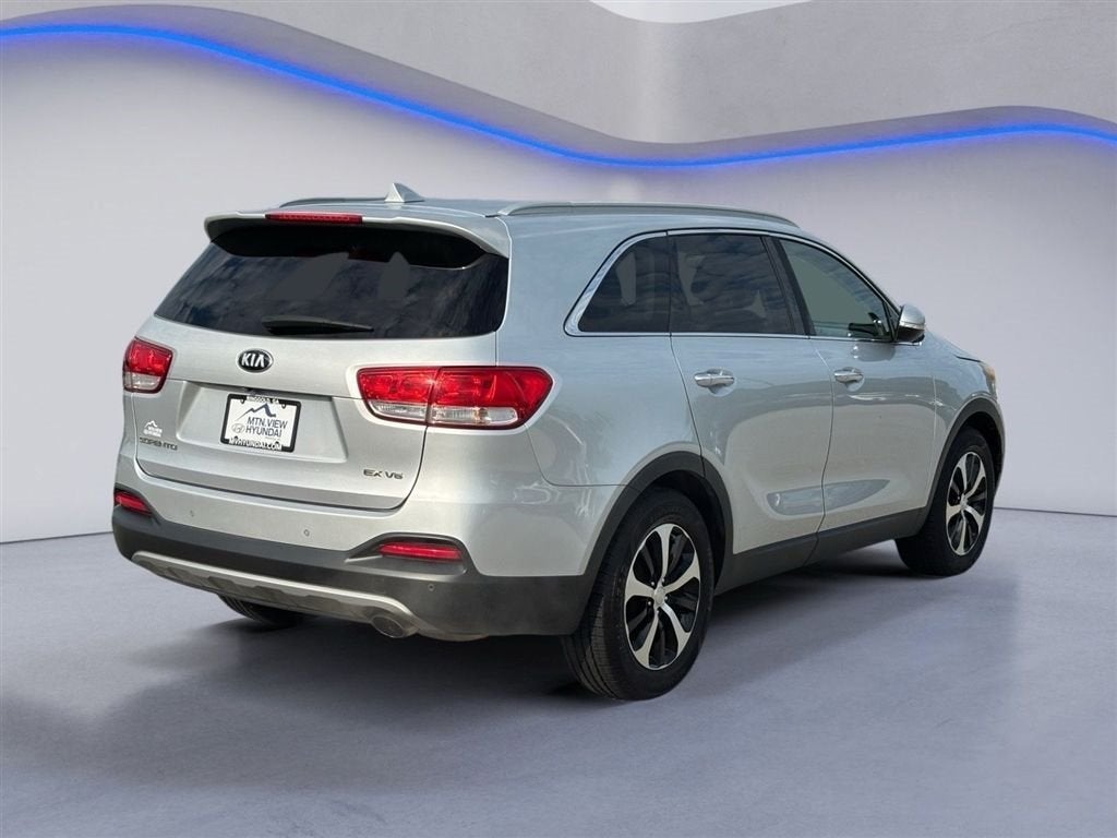 2016 Kia Sorento EX