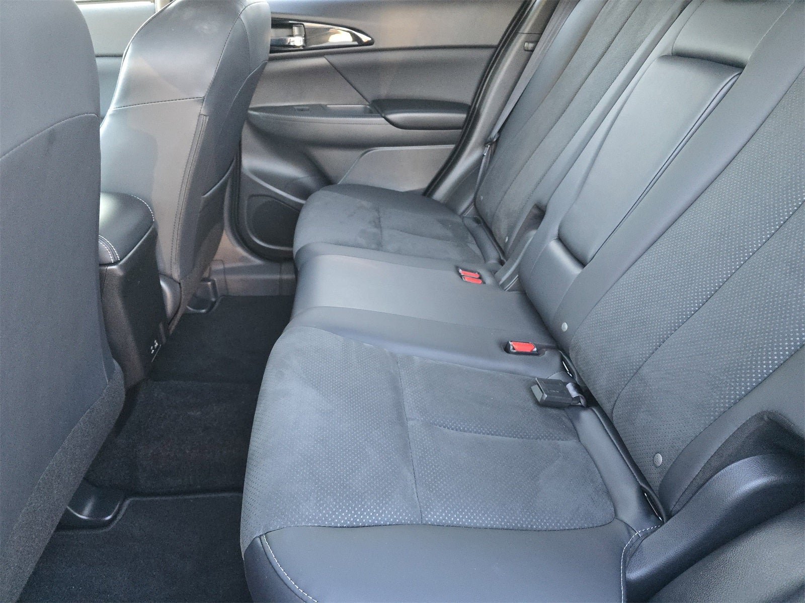 2025 Mitsubishi Eclipse Cross SE