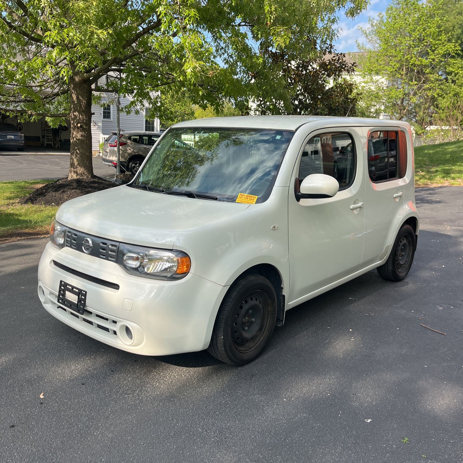 2012 Nissan cube S