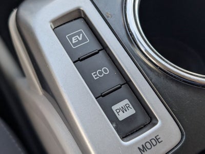 2015 Toyota Prius v Three
