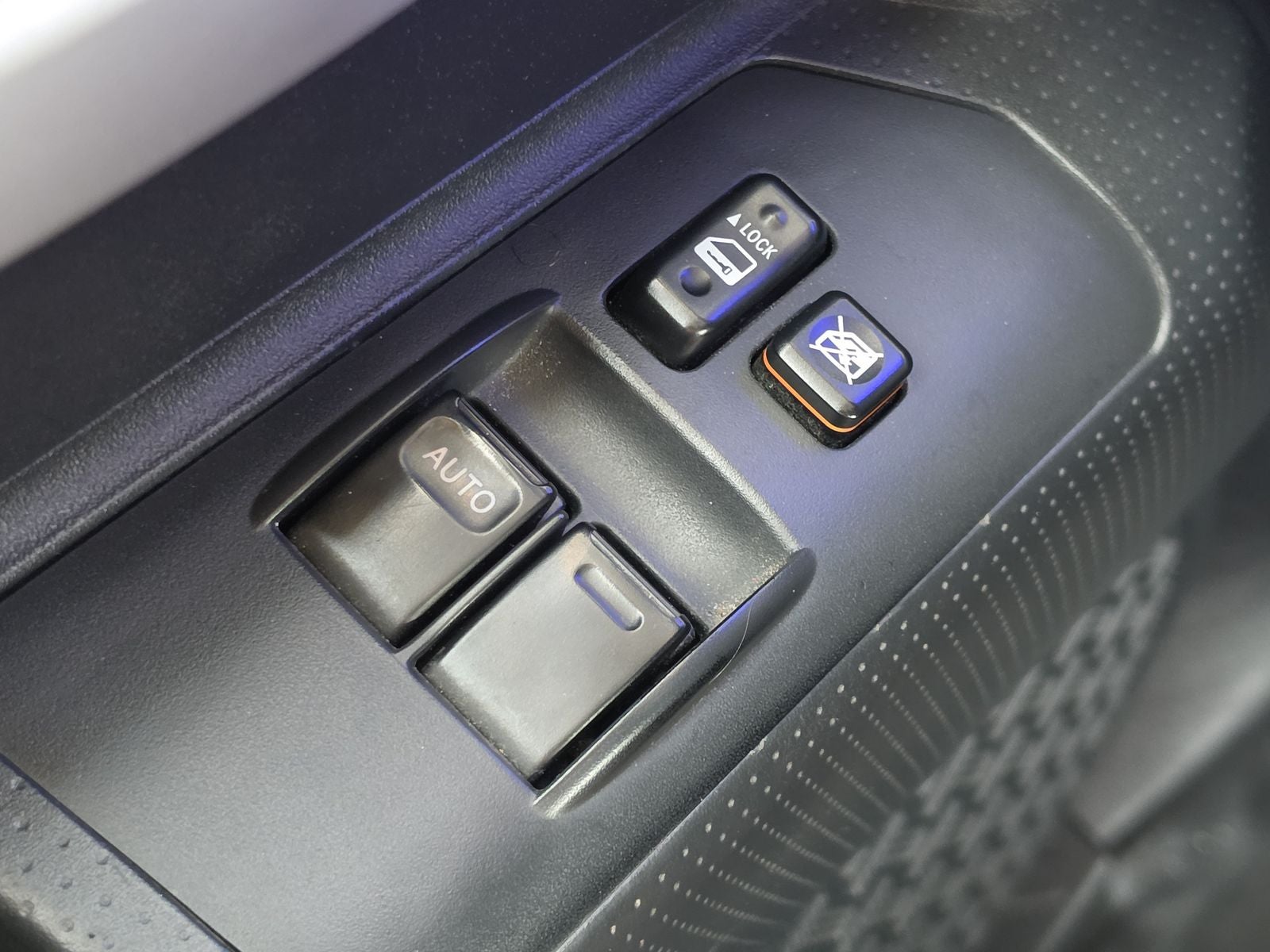 2011 Toyota FJ Cruiser Base