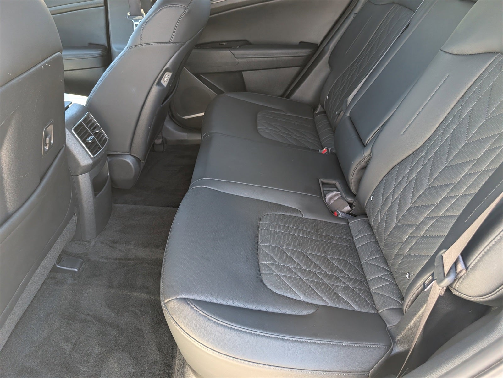 2024 Kia Sportage Plug-In Hybrid X-Line