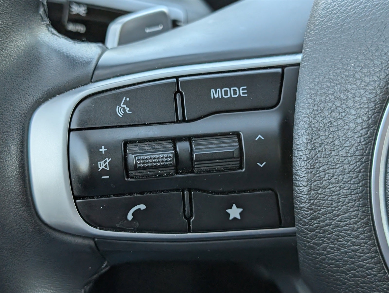 2024 Kia Sportage Plug-In Hybrid X-Line