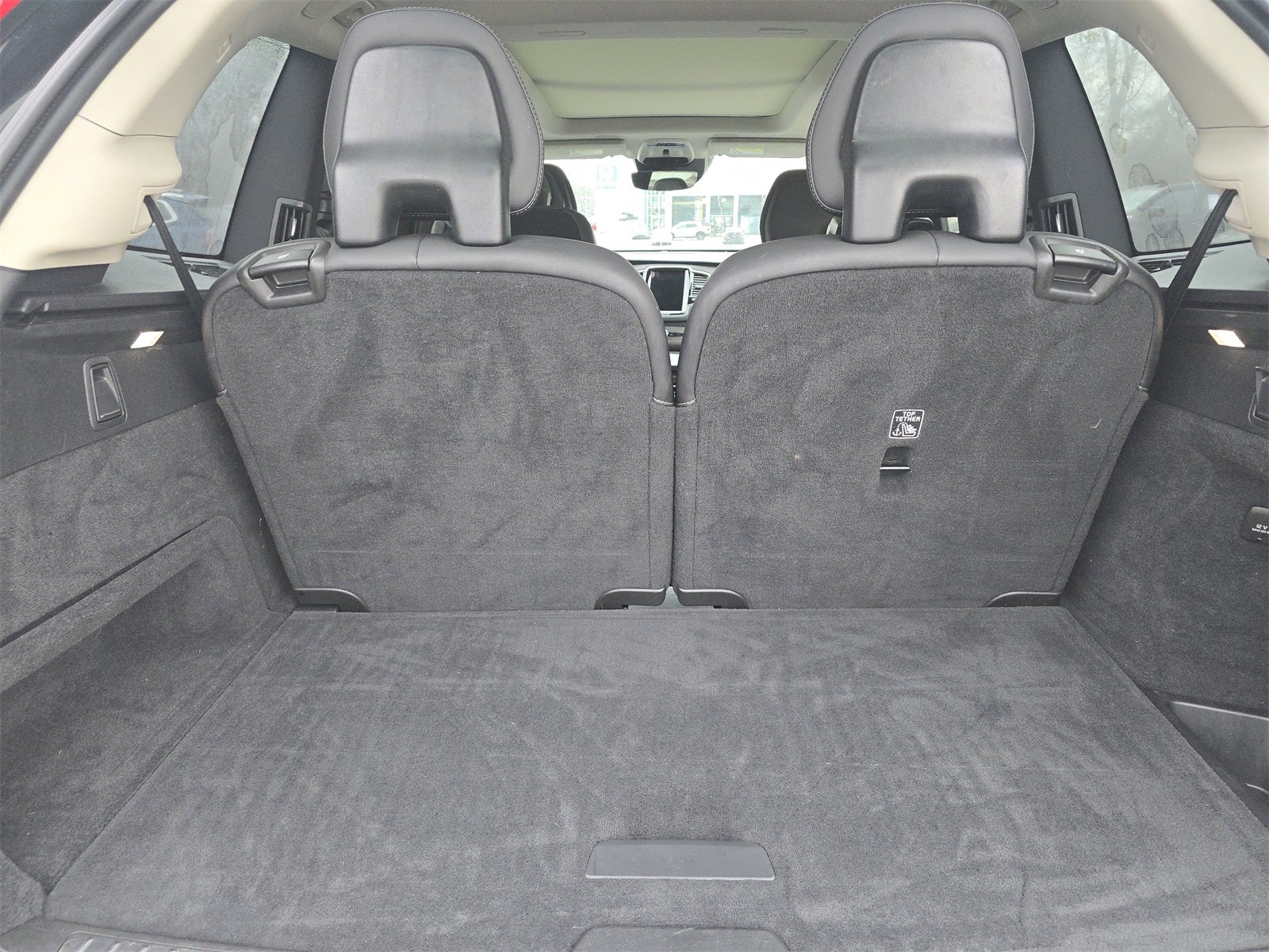 2022 Volvo XC90 T6 Inscription