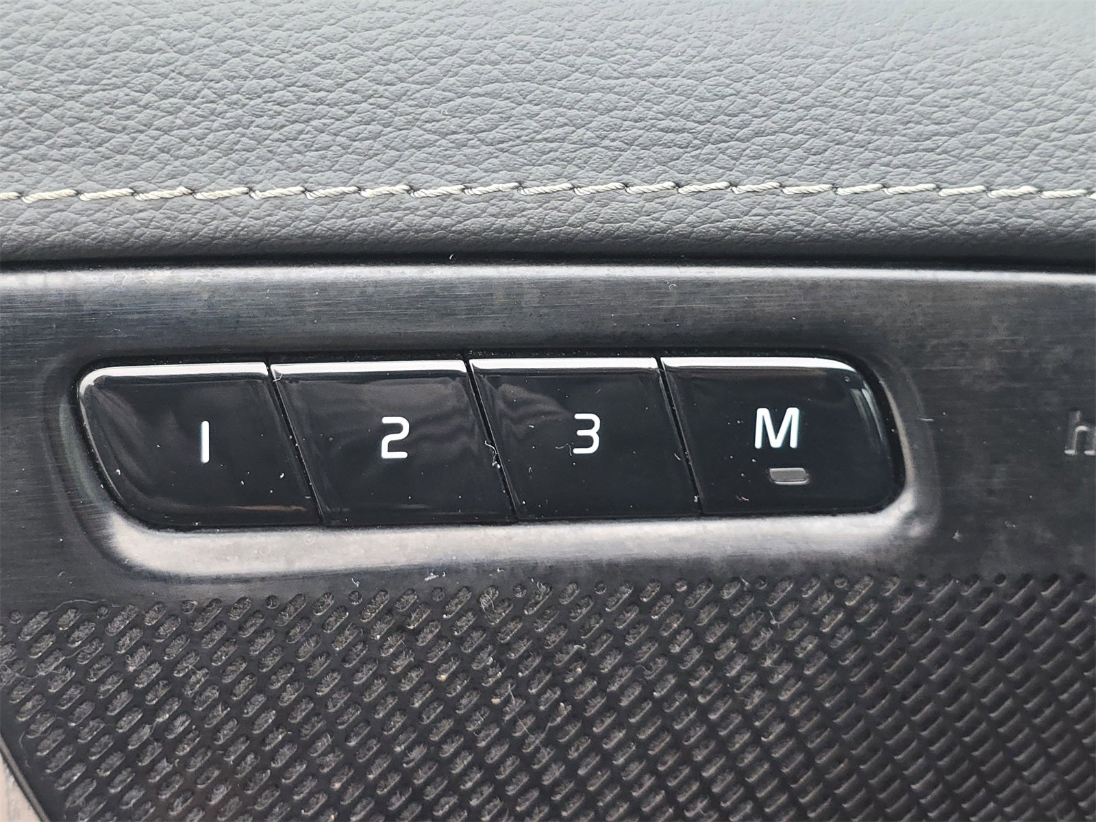 2022 Volvo XC90 T6 Inscription