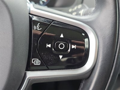 2022 Volvo XC90 T6 Inscription