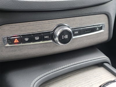 2022 Volvo XC90 T6 Inscription