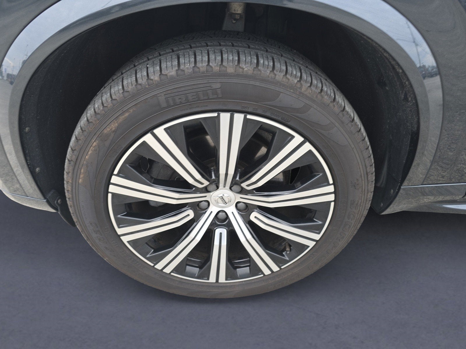 2022 Volvo XC90 T6 Inscription